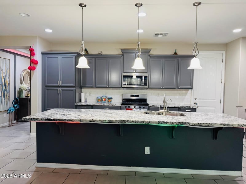 11562 W Levi Dr, Avondale, AZ 85323