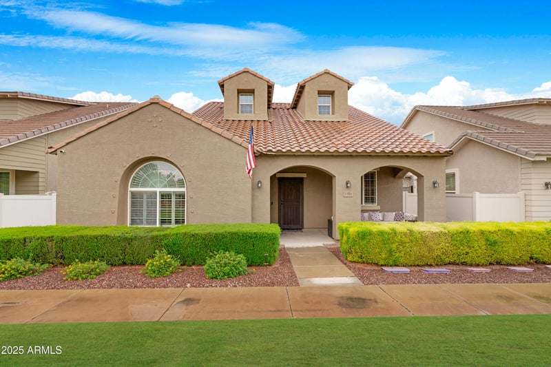 1157 Lydia Ln, Gilbert, AZ 85296