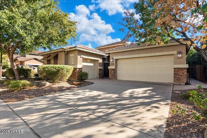 1157 Mesquite St, Gilbert, AZ 85233