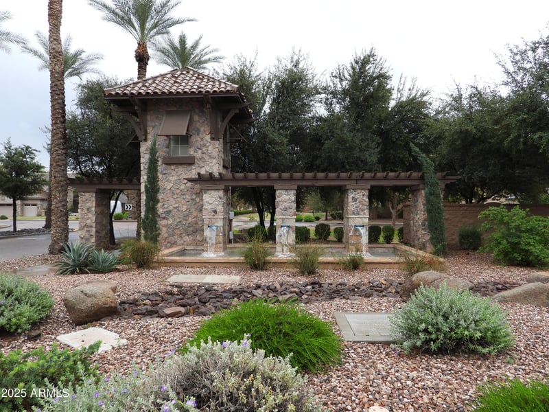 1157 Mesquite St, Gilbert, AZ 85233