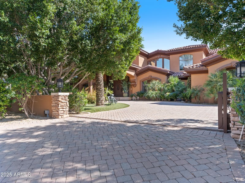 11571 Cochise Dr, Scottsdale, AZ 85259