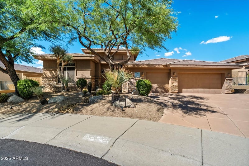 11572 Running Deer Trl, Scottsdale, AZ 85262