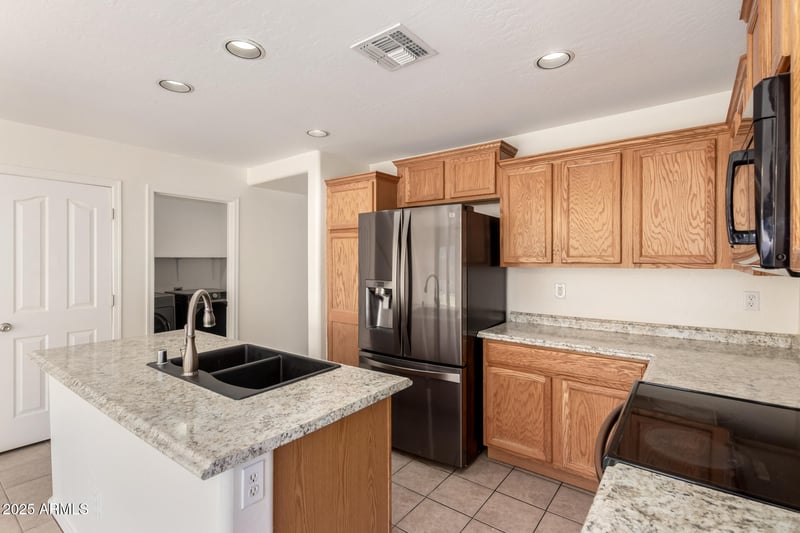 11579 Hackbarth Dr, Youngtown, AZ 85363