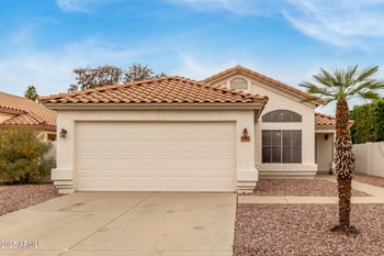 1158 Swan Dr, Chandler, AZ 85286