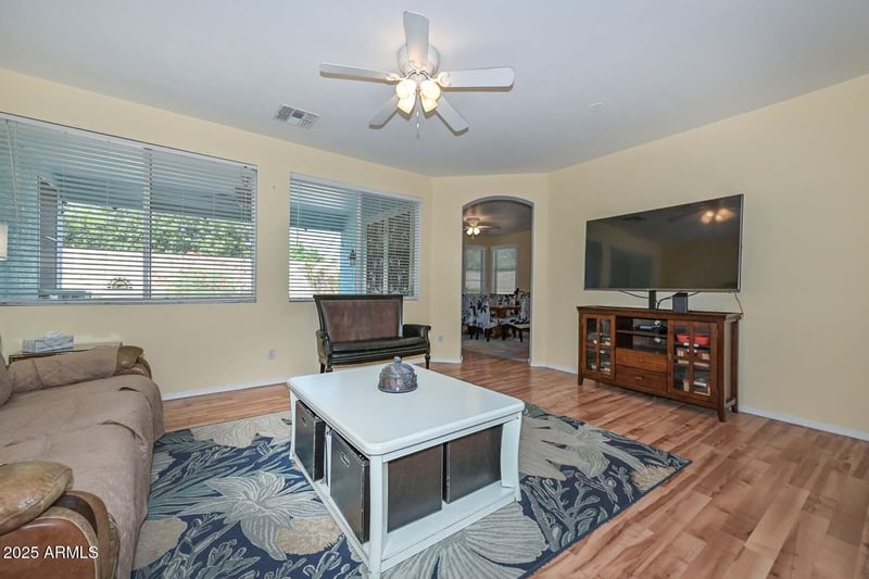 11580 86th Ln, Peoria, AZ 85345