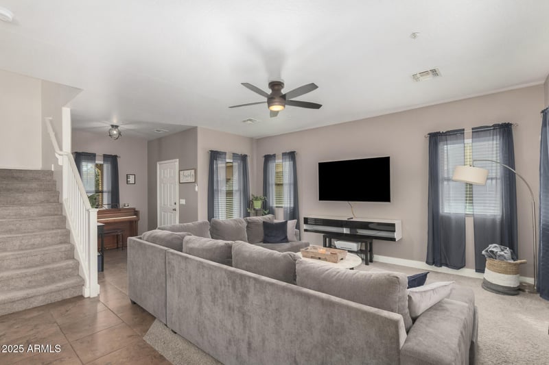 11594 Mountain View Dr, Avondale, AZ 85323