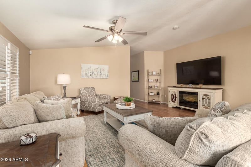 11596 Sierra Dawn Blvd #202, Surprise, AZ 85378