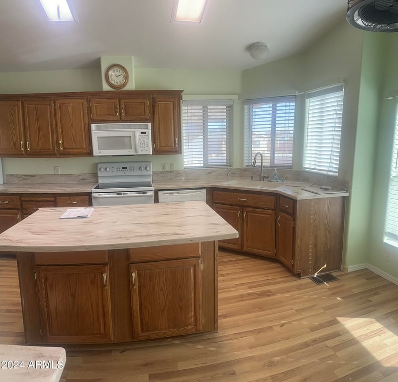 11596 Sierra Dawn Blvd #382, Surprise, AZ 85378