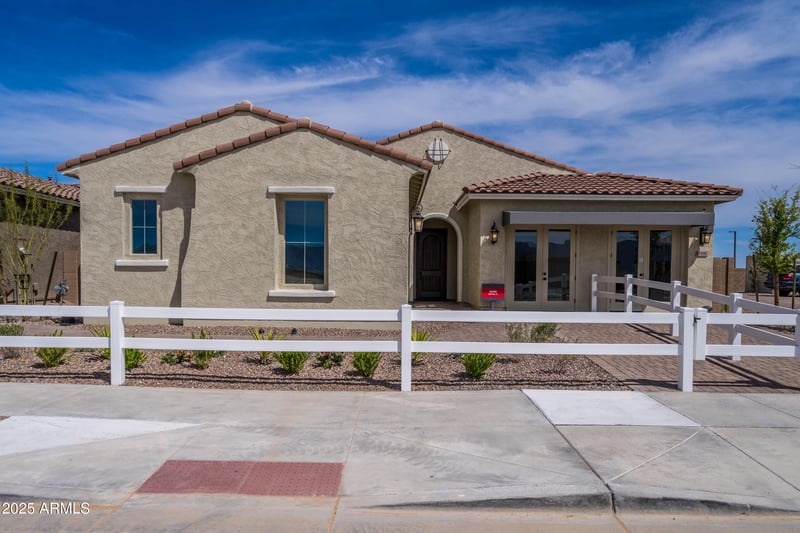 11597 169th Ave, Surprise, AZ 85388