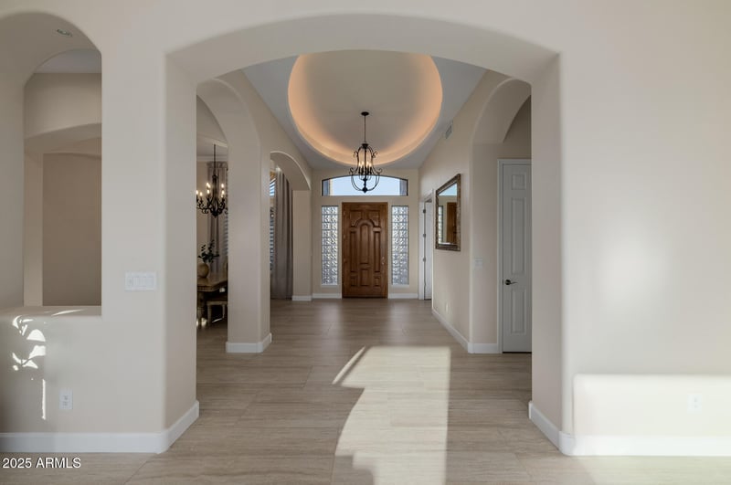 116 Desert Wind Dr, Phoenix, AZ 85048