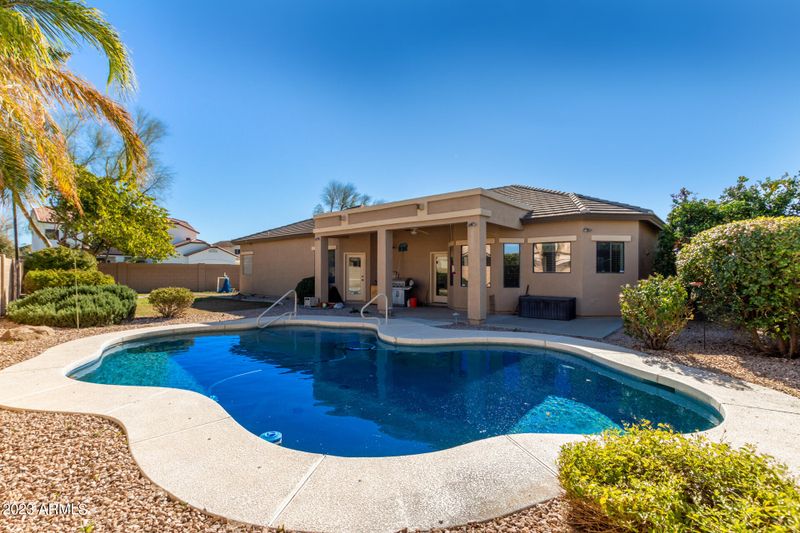 116 E Hopkins Rd, Gilbert, AZ 85295