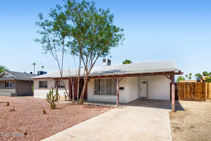 116 E Manhatton Dr, Tempe, AZ 85282
