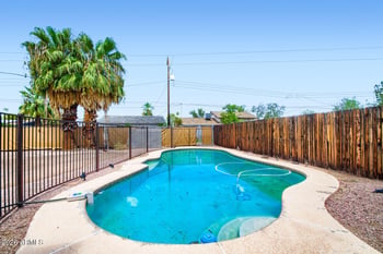 116 E Manhatton Dr, Tempe, AZ 85282