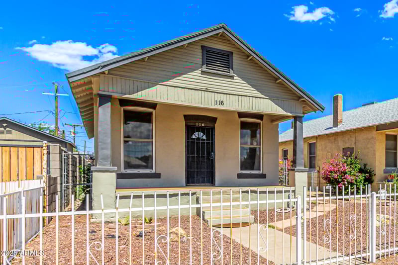 116 Hadley St, Phoenix, AZ 85004