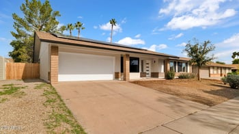 116 Helena Dr, Phoenix, AZ 85022