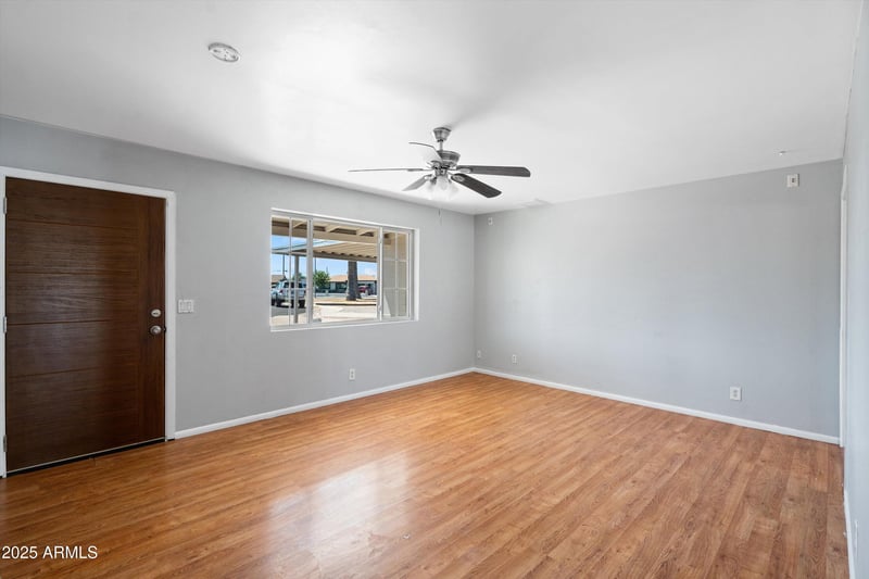 116 Jade Cir, Mesa, AZ 85201
