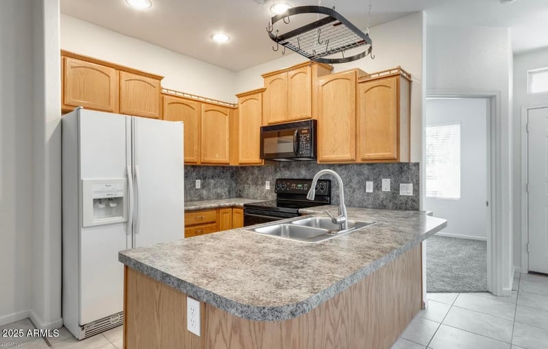 116 Warren St, Mesa, AZ 85207