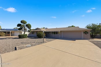 11601 Hacienda Dr, Sun, AZ 85351