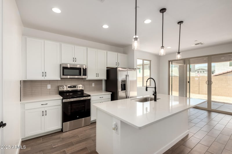 11605 Green Dr, Youngtown, AZ 85363