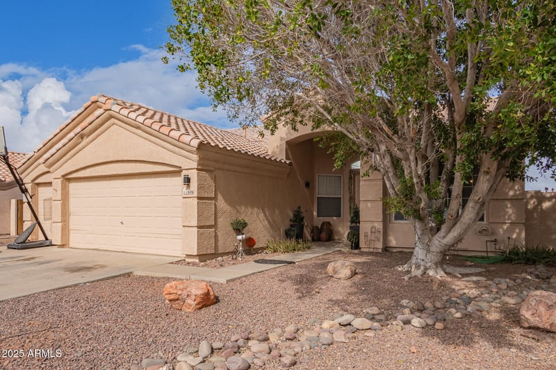 11606 Laurelwood Ln, Avondale, AZ 85392