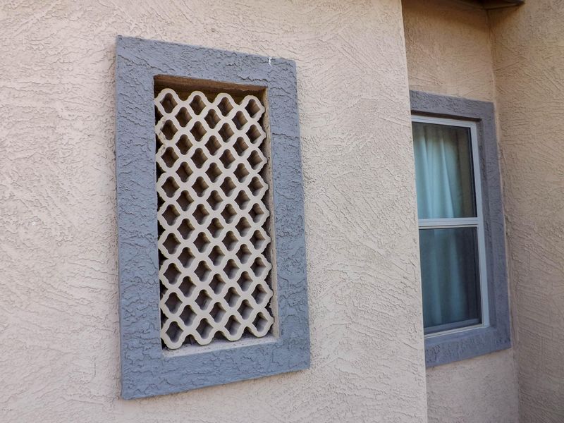 1161 E Hampton Ln, Gilbert, AZ 85295