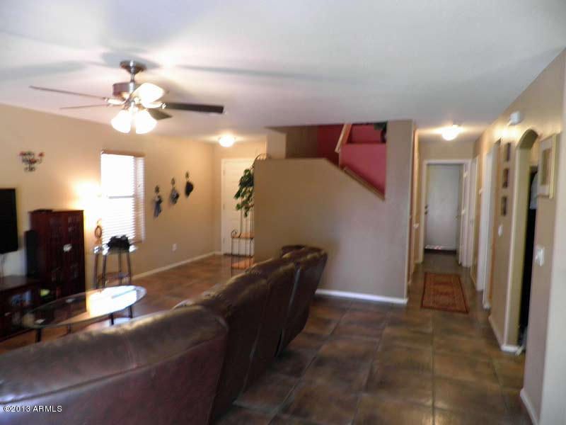 1161 E Poncho Ln, San Tan Valley, AZ 85143