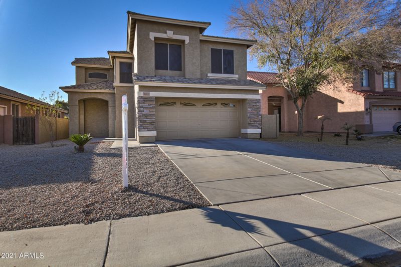 1161 E San Tan Dr, Gilbert, AZ 85296