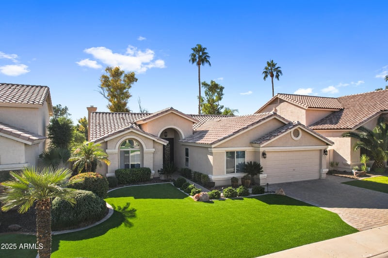 1161 Honeysuckle Ln, Chandler, AZ 85248