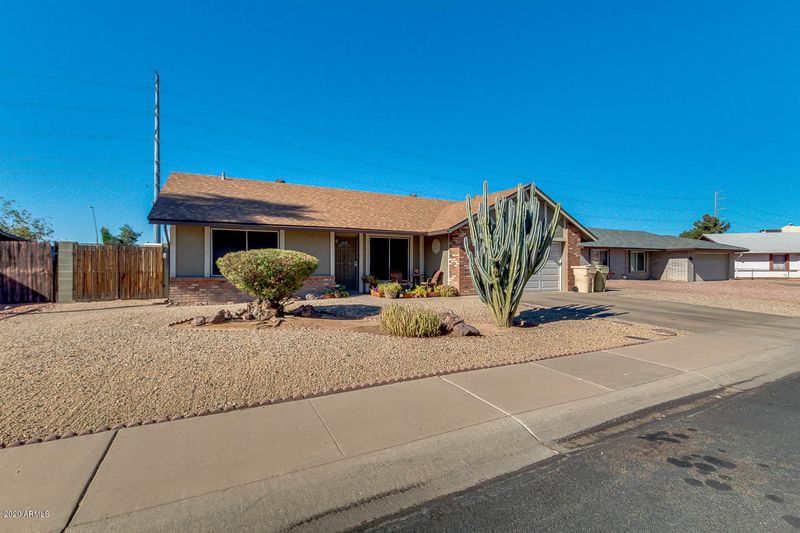 11610 N 66th Dr, Glendale, AZ 85304
