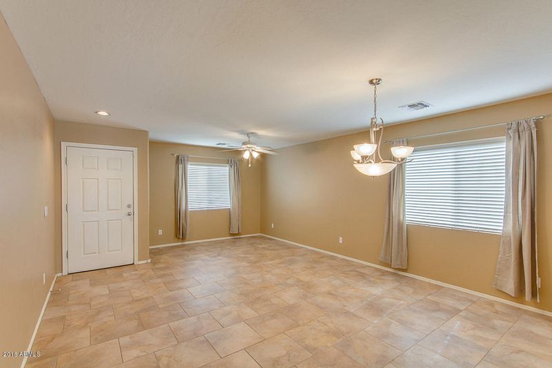 11612 W Cinnabar Ave, Youngtown, AZ 85363