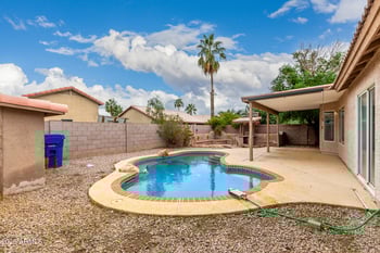 11614 Palm Ln, Avondale, AZ 85392