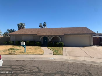 11615 39th Dr, Phoenix, AZ 85029