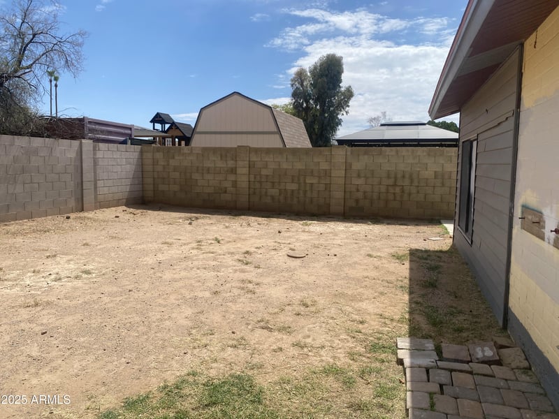 11615 39th Dr, Phoenix, AZ 85029