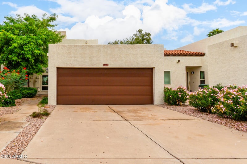 11615 40th Way, Phoenix, AZ 85028