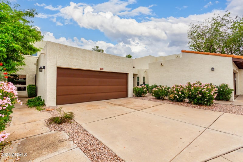 11615 40th Way, Phoenix, AZ 85028