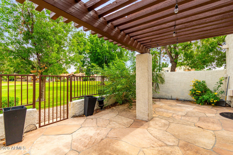 11615 40th Way, Phoenix, AZ 85028