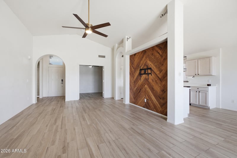 11615 Bradshaw Mountain Ct, Surprise, AZ 85378