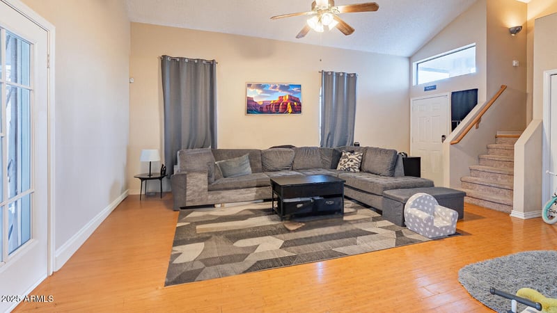 11618 Olive Dr, Avondale, AZ 85392