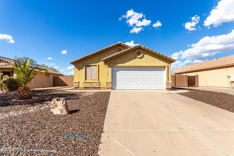 1162 2nd Ave, Apache Junction, AZ 85120