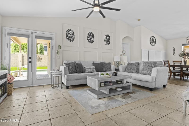 1162 Bluebird Dr, Chandler, AZ 85286