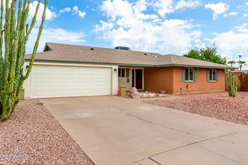 11621 39th St, Phoenix, AZ 85028