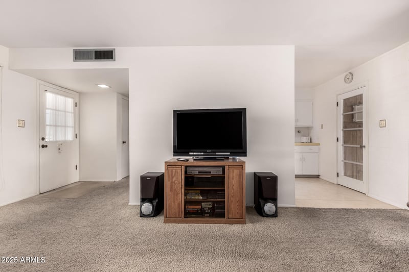 11622 Desert Hills Dr, Sun City, AZ 85351
