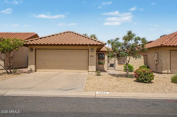 11624 Papago Cir, Phoenix, AZ 85044