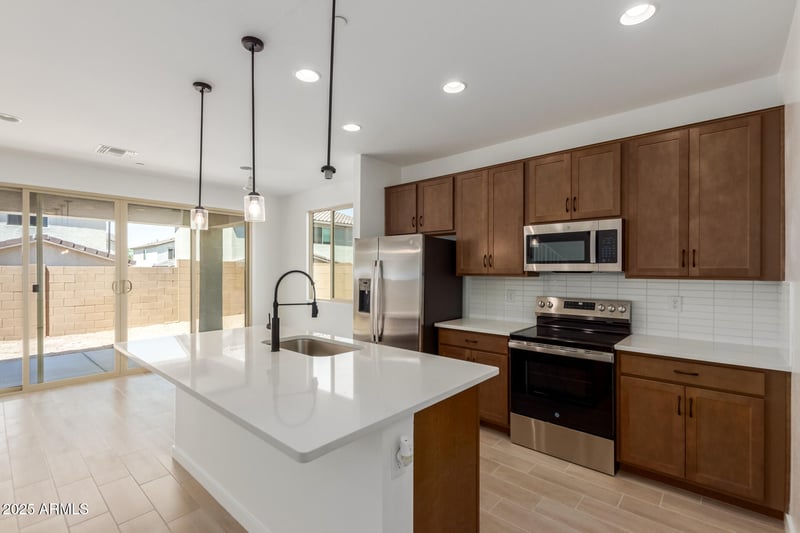 11627 Green Dr, Youngtown, AZ 85363