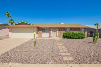 11627 Iroquois Dr, Phoenix, AZ 85044
