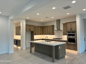 1163 Palm Beach Dr, Chandler, AZ 85249