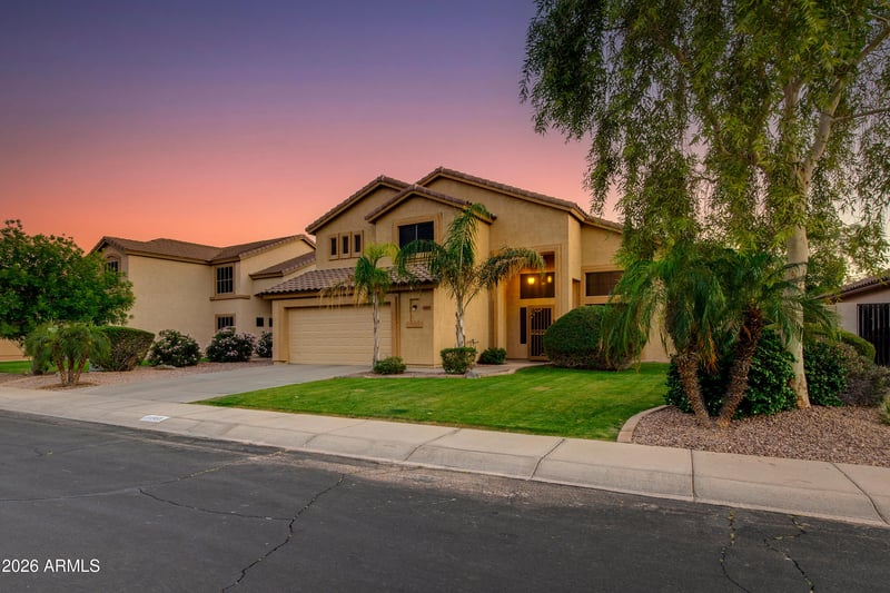 1163 Vaughn Ave, Gilbert, AZ 85233