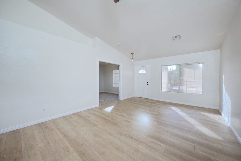 11630 W Hubbell St, Avondale, AZ 85392
