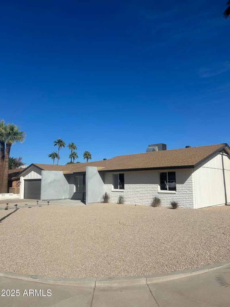 11631 30th St, Phoenix, AZ 85028