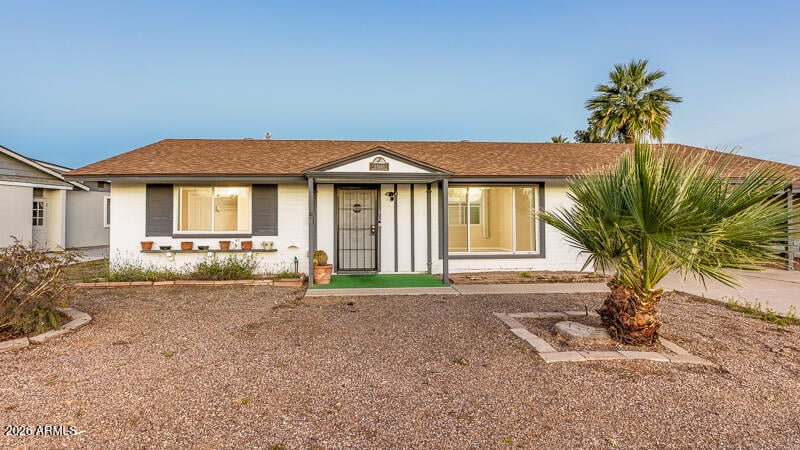 11633 107th Ave, Sun City, AZ 85351